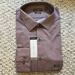 NWT Van Heusen Men's Slim Fit Button Down Shirt